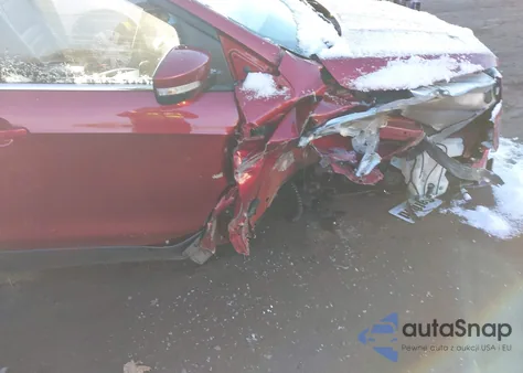 2017 Ford Escape Titanium из США, поврежденный, VIN 1FMCU9J9XHUB00304